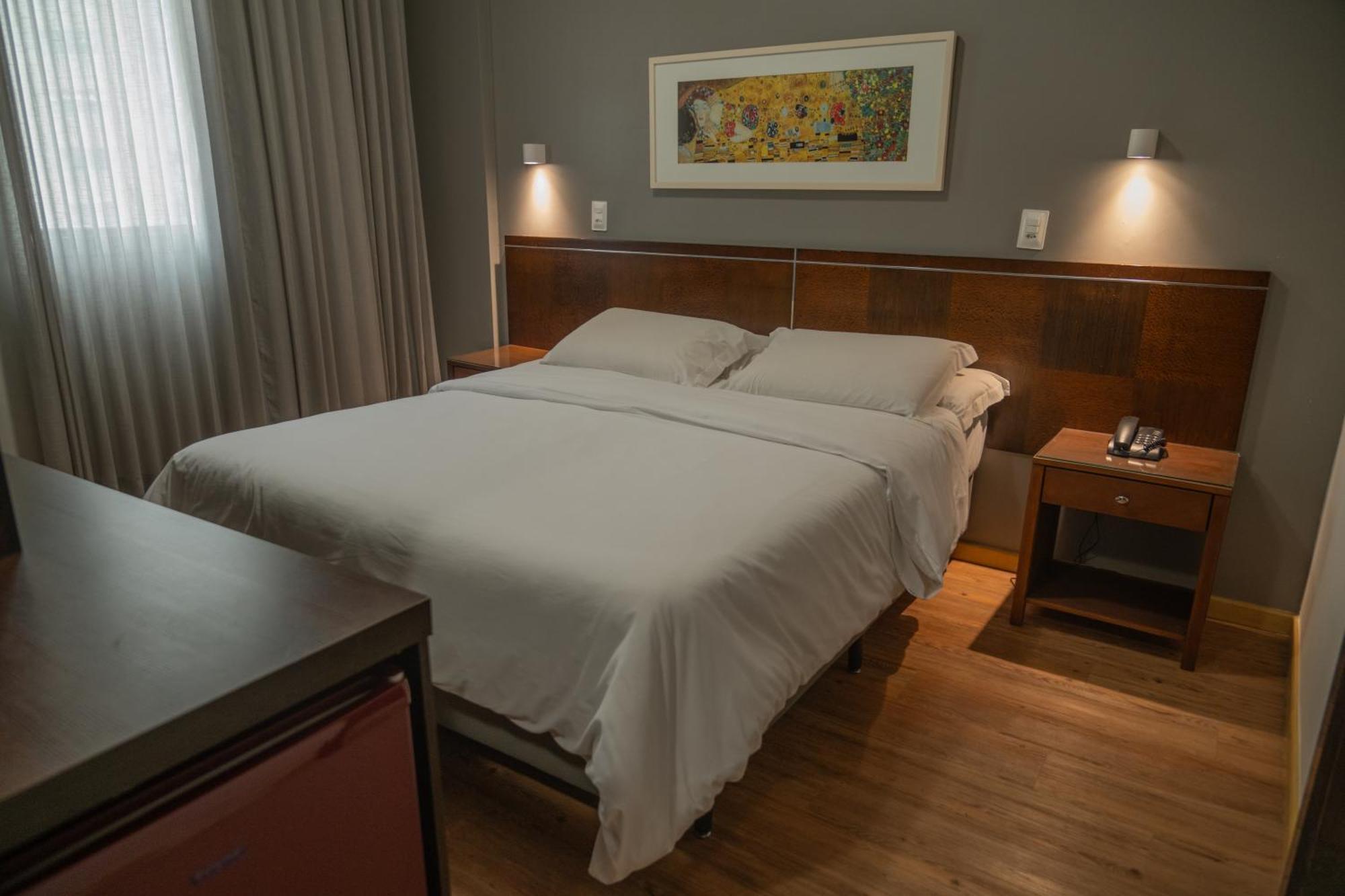 Piemonte Hotel โนวาลีมา ภายนอก รูปภาพ