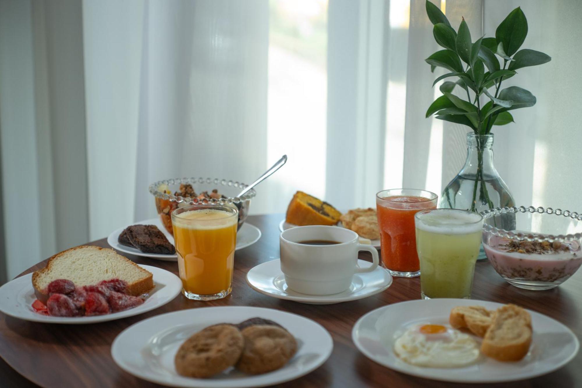 Piemonte Hotel โนวาลีมา ภายนอก รูปภาพ